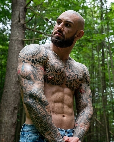 Hot Af Axel Reed